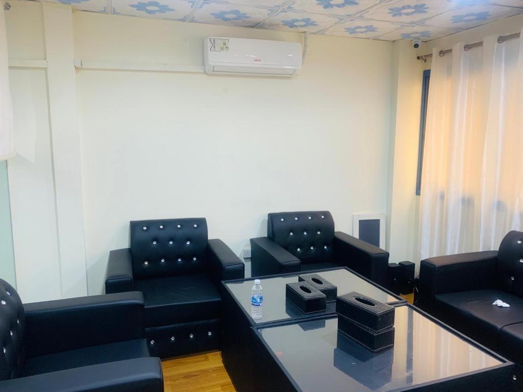 Parasol Hotel Dubai Luaran gambar