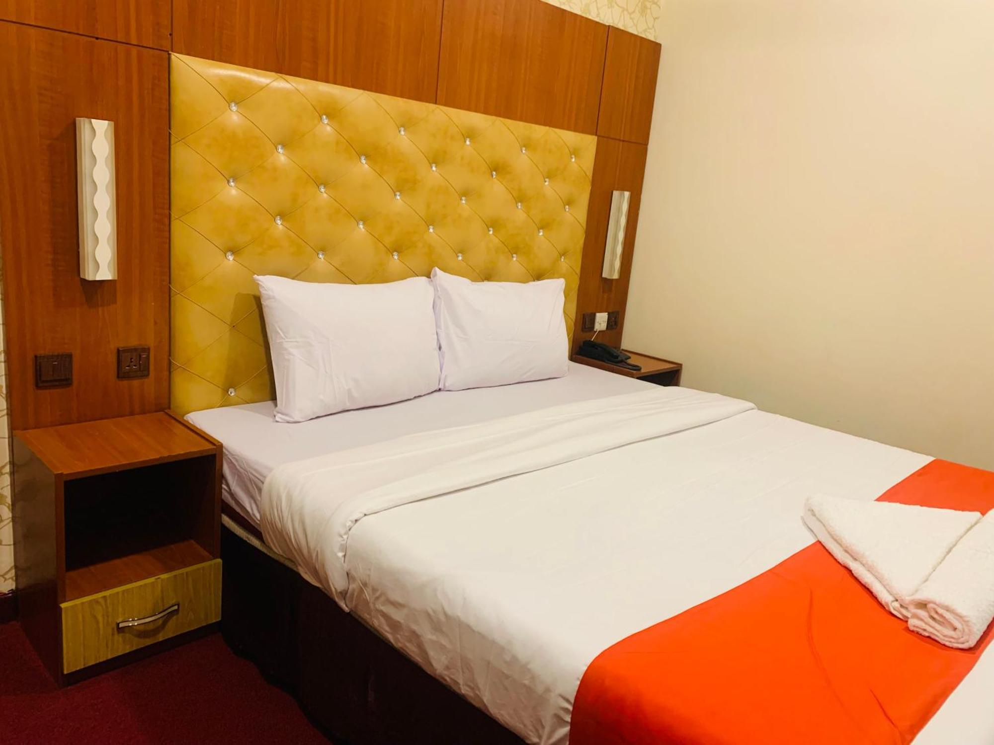 Parasol Hotel Dubai Luaran gambar