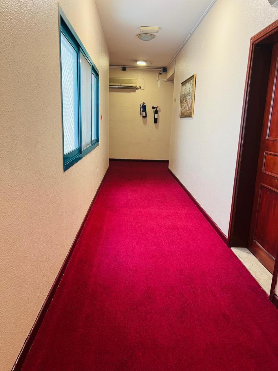 Parasol Hotel Dubai Luaran gambar