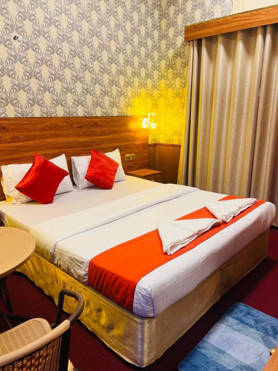 Parasol Hotel Dubai Luaran gambar